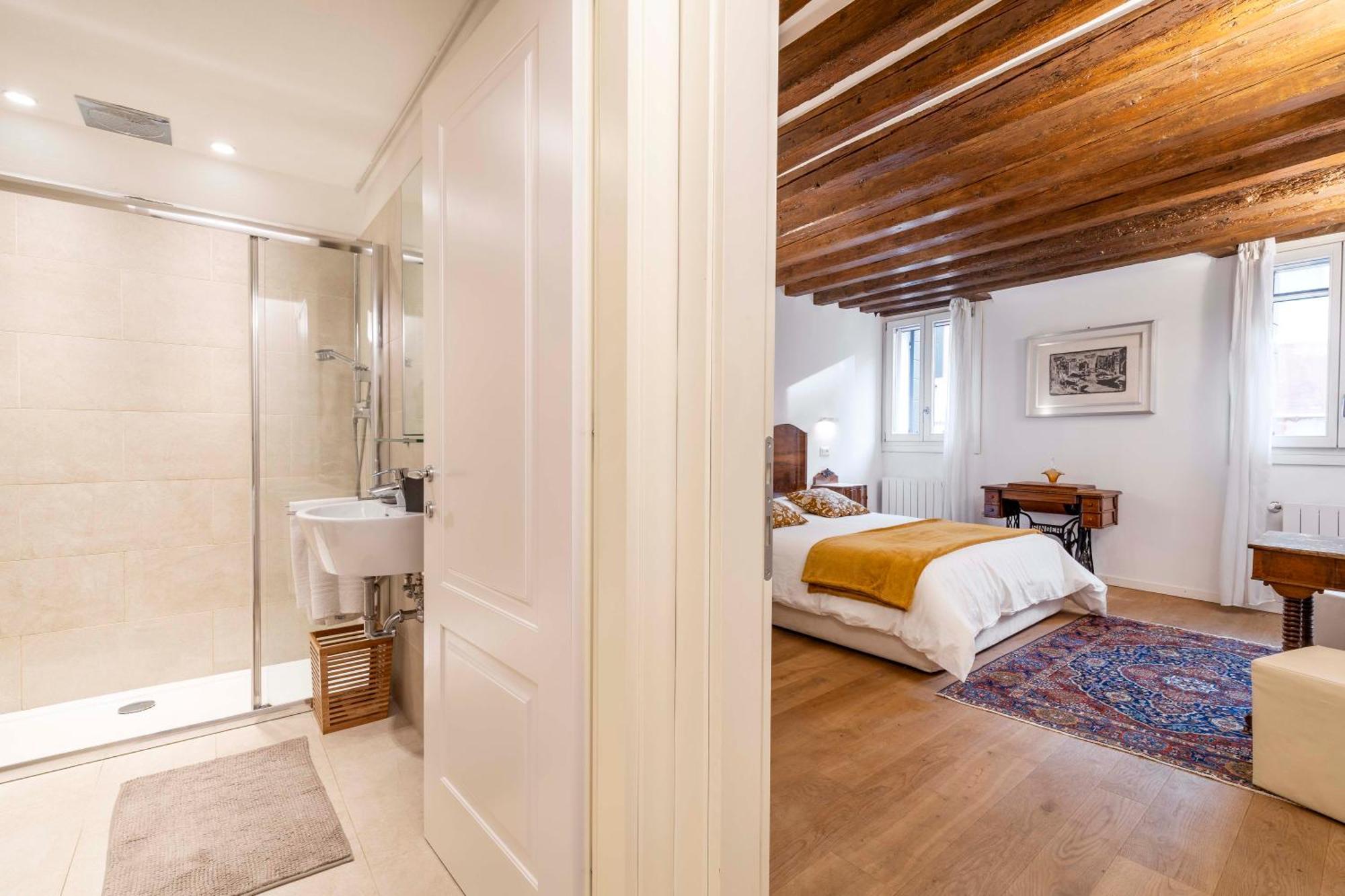 Apartamento San Samuele Centro+ Wellness Pool Jacuzzi *